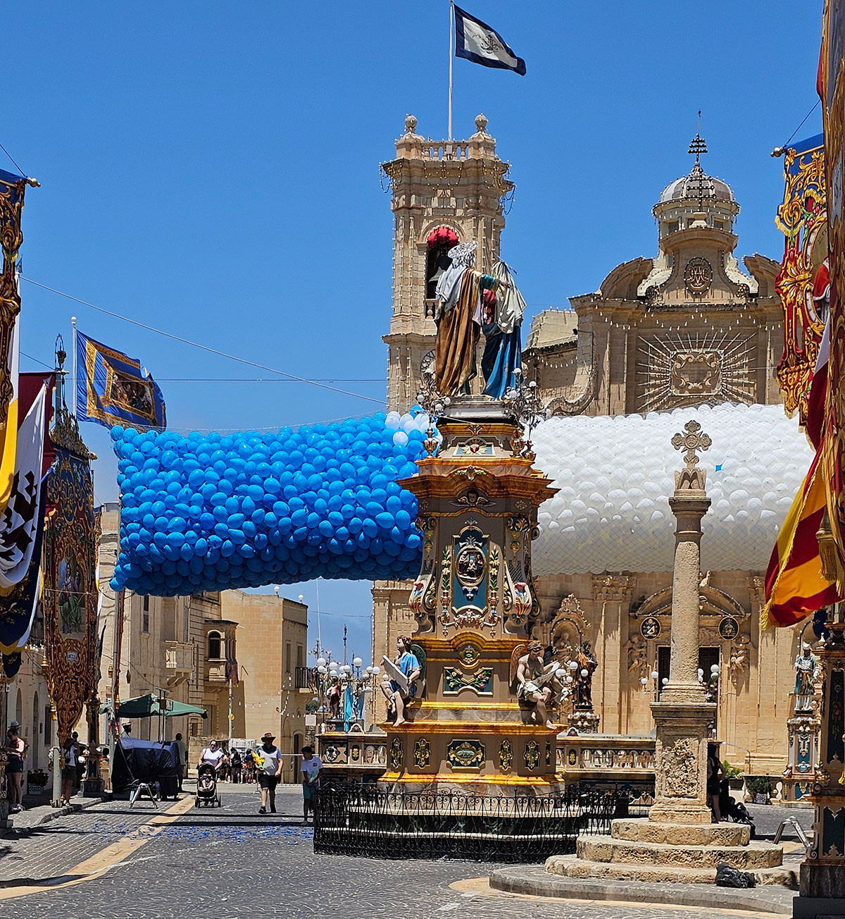 Balloon nets